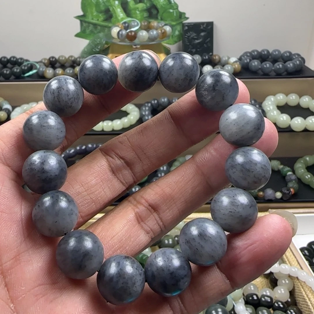 和田玉手串未镶嵌