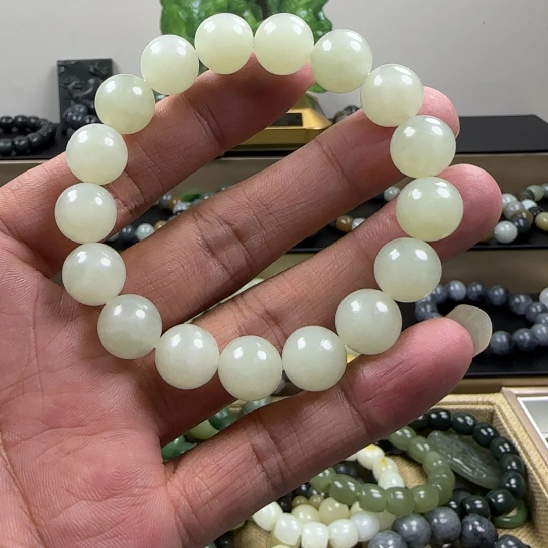 和田玉手串未镶嵌