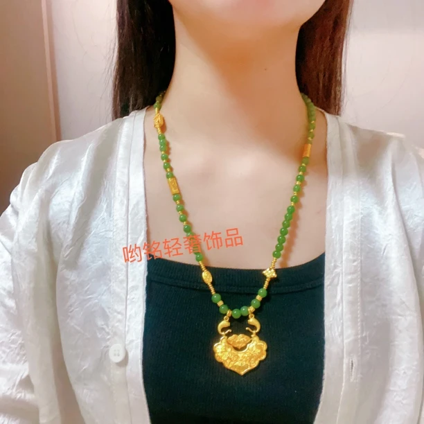 合金仿水晶项链 合金仿水晶项链  半山萃新中式设计项链配锦鲤锁