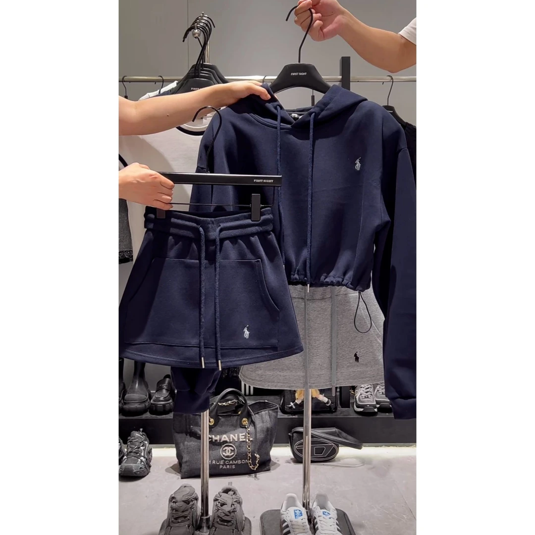 多么私服【小马刺绣抽绳连帽卫衣】早秋新品休闲百搭时尚运动卫衣