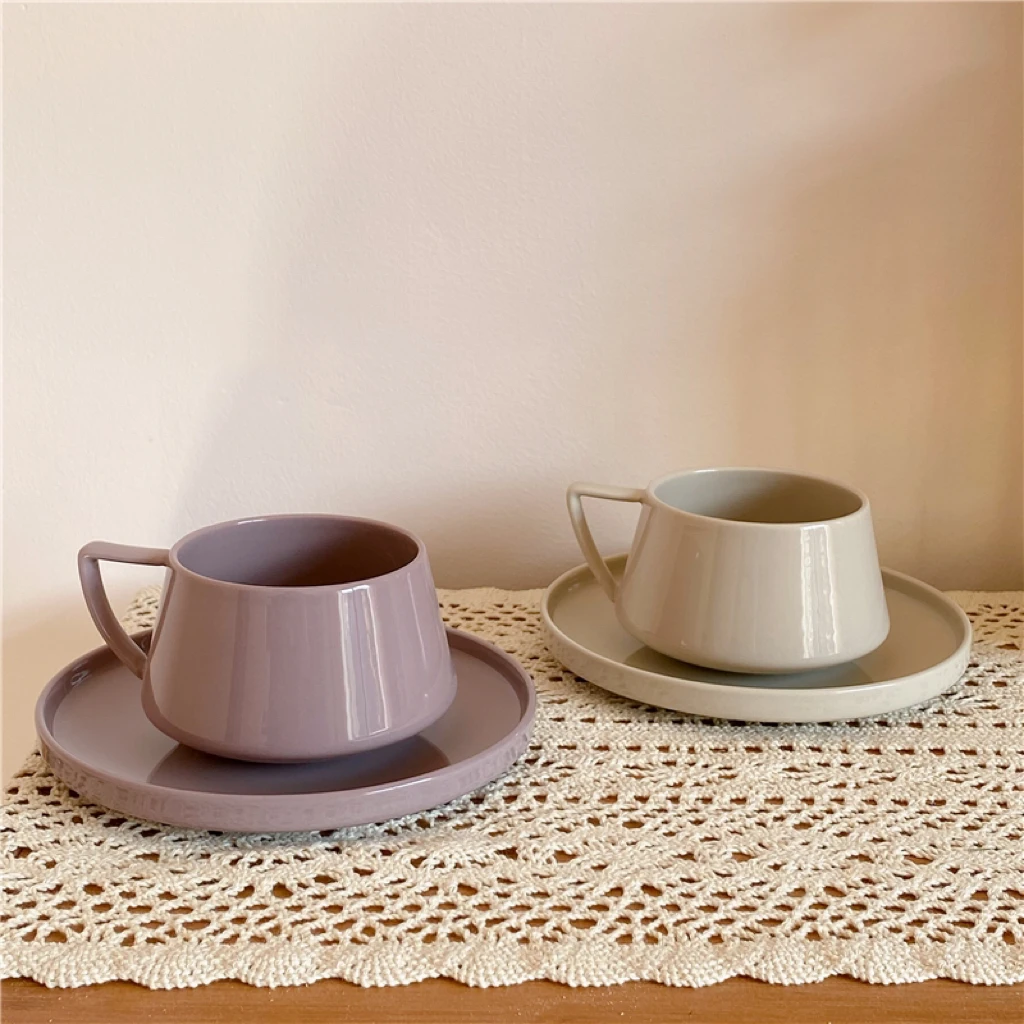 轻奢家用陶瓷咖啡杯茶杯精致莫兰迪水杯陶瓷杯子网红咖啡杯碟套装