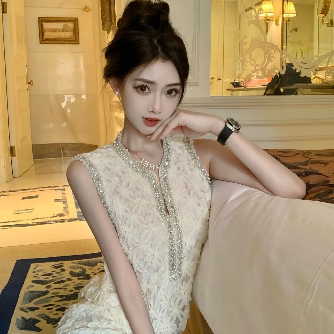 富家千金 重工钉珠俏皮气质遮肉显瘦香风露肩连衣裙女