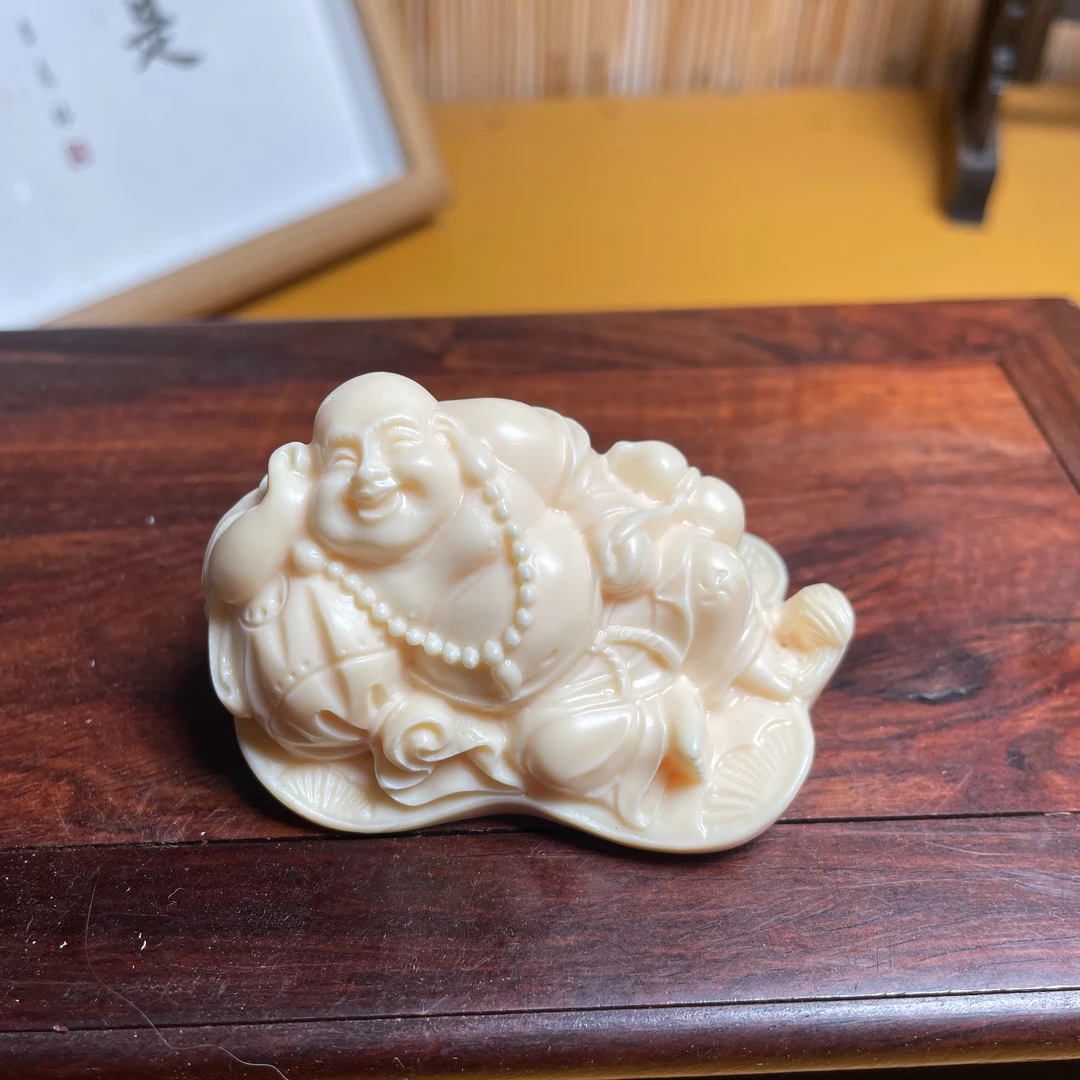 菩提果雕刻弥勒卧佛摆件手把件2