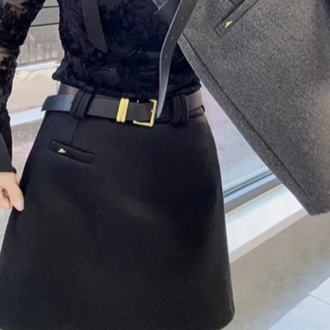 新款时尚百搭高腰显瘦加厚半身裙（送腰带）