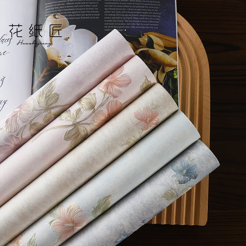 花纸匠小众设计高级温暖浮现立体罗浮宫浮雕礼物鲜花包装纸包花纸
