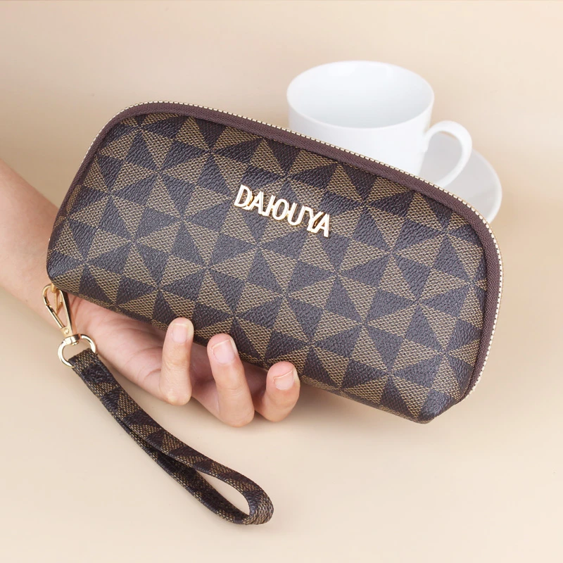 贝壳手拿包女手拎包印花纹时尚休闲手抓钱包女士手机包中年妈妈包