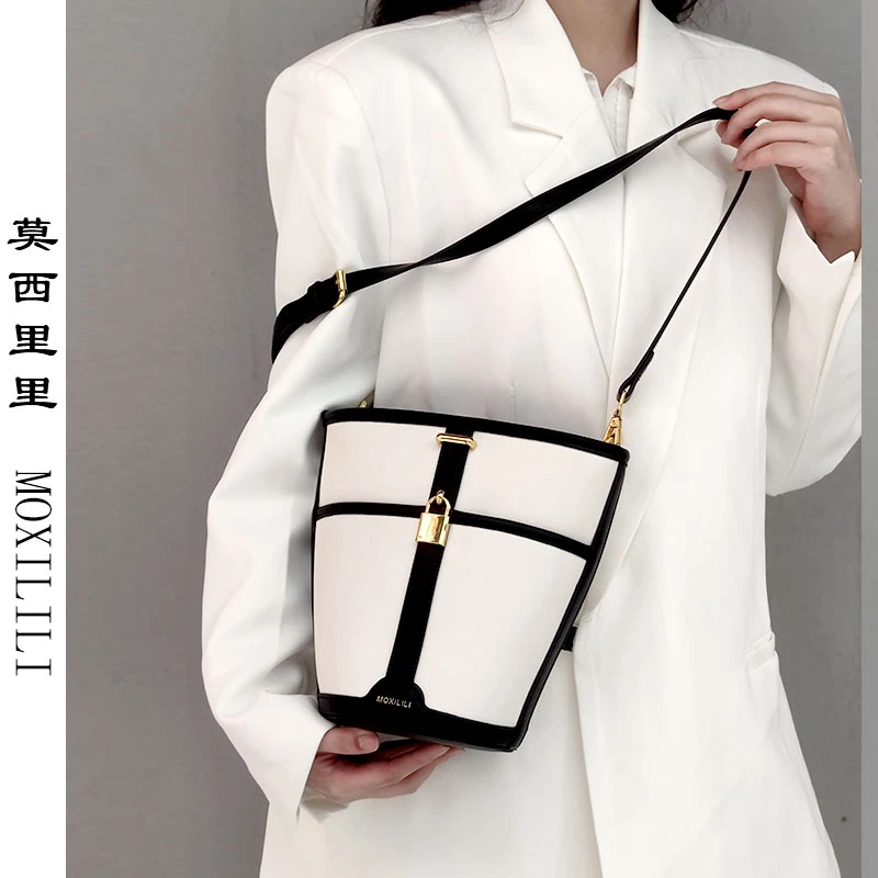 莫西里里2023新款斜挎菜篮子包水桶包单肩时尚小众百搭撞色包包