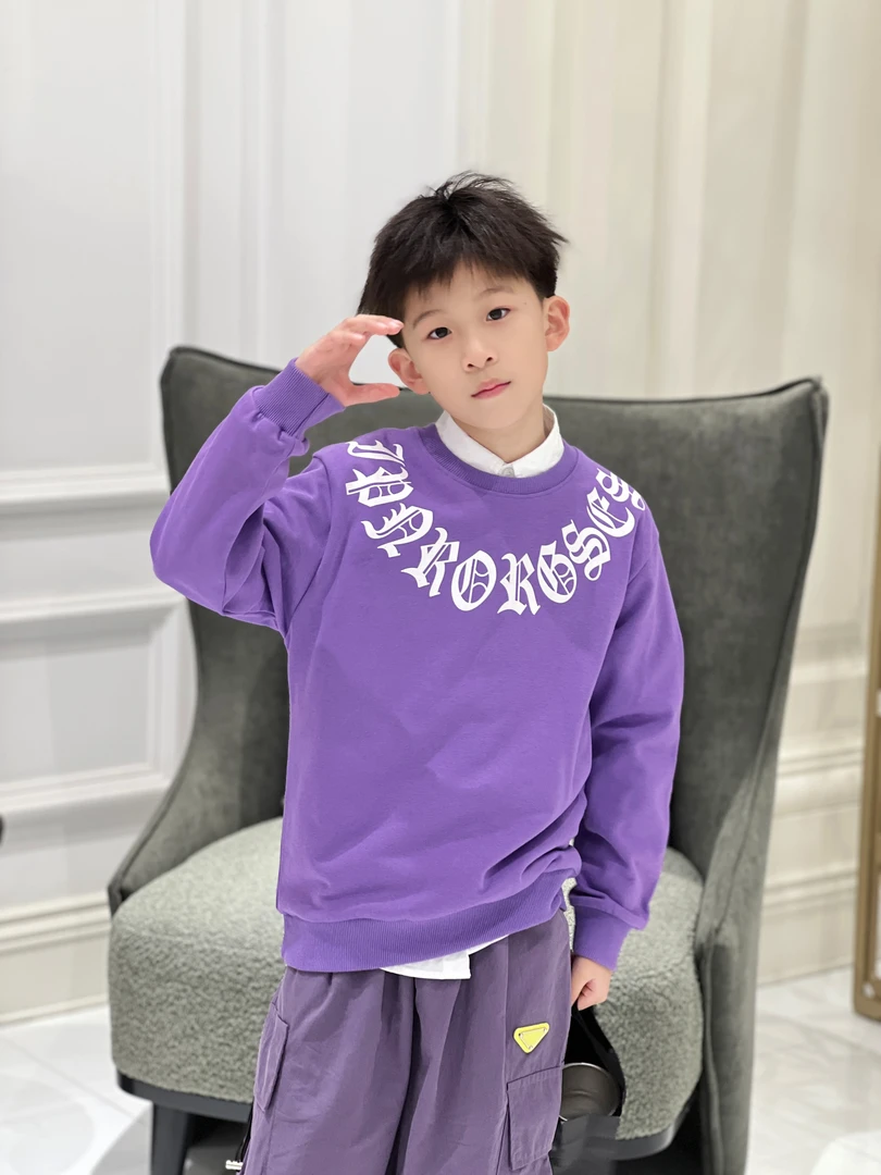 亿洋潮牌童装“限量梵文”儿童限量款秋季卫52711