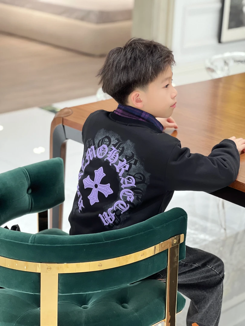 亿洋潮牌童装“秋风惬意”儿童限量款卫衣B5373