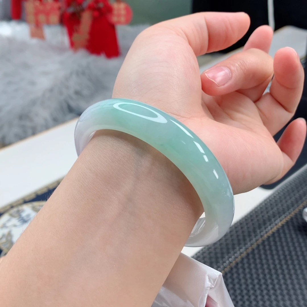 翡翠手镯未镶嵌15号