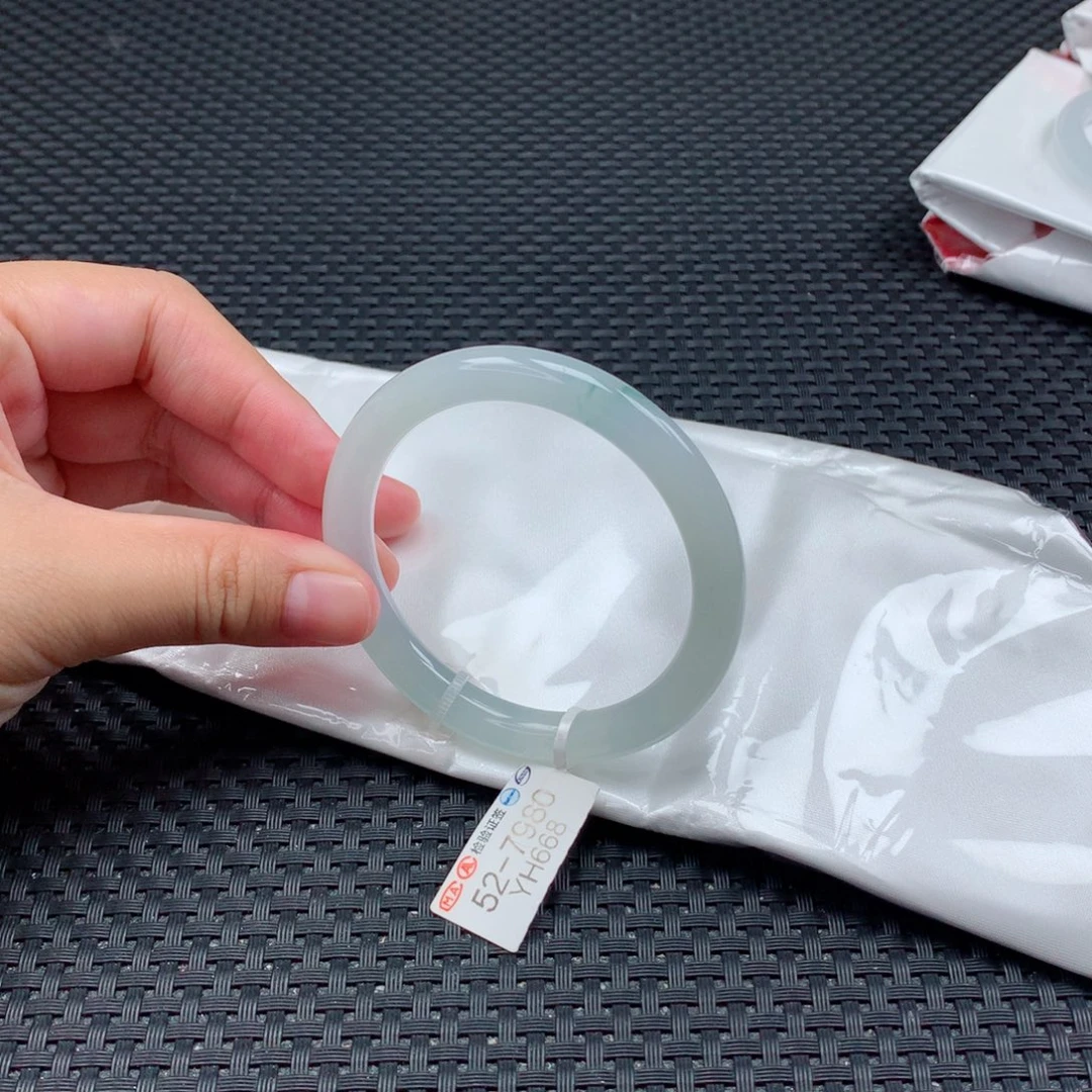 翡翠手镯未镶嵌24号