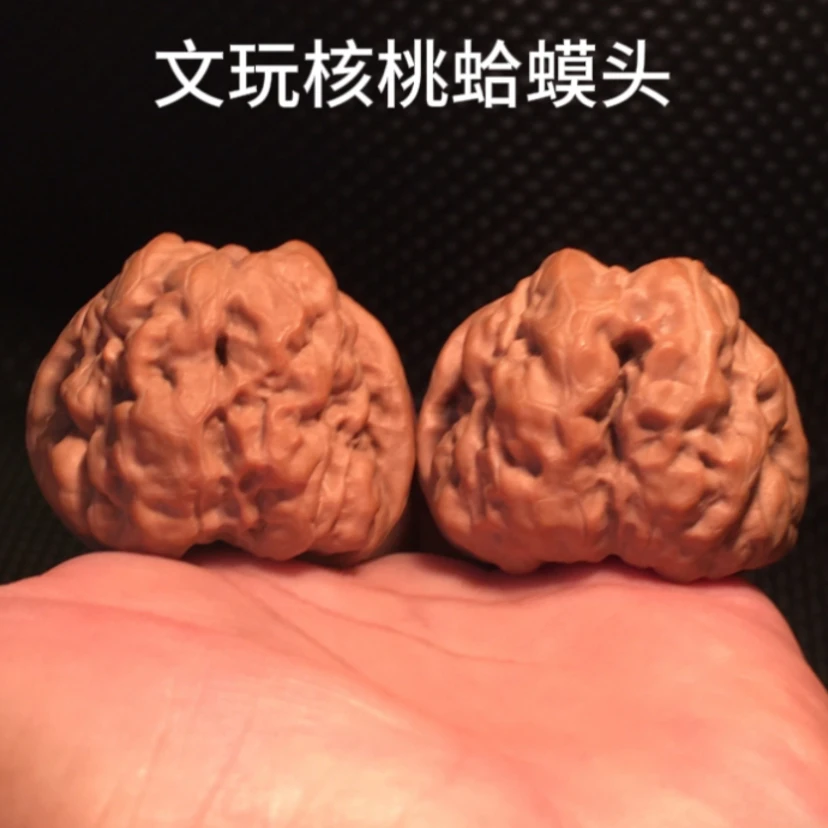 文玩核桃蛤蟆头，文玩核桃好物，文玩核桃蛤蟆头精品对今年新果