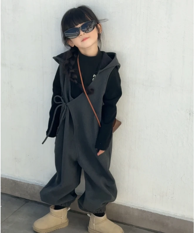 女童秋装套装2024秋冬季韩版洋气儿童连帽毛绒背带裤可爱连体裤潮