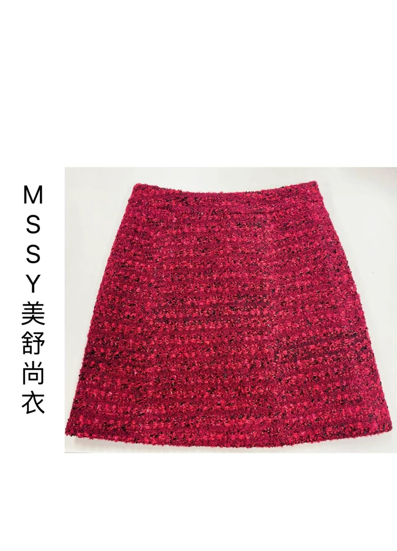 MSSY美舒尚衣，半身裙半身毛呢裙短裙轻奢高腰时尚女士红色83029