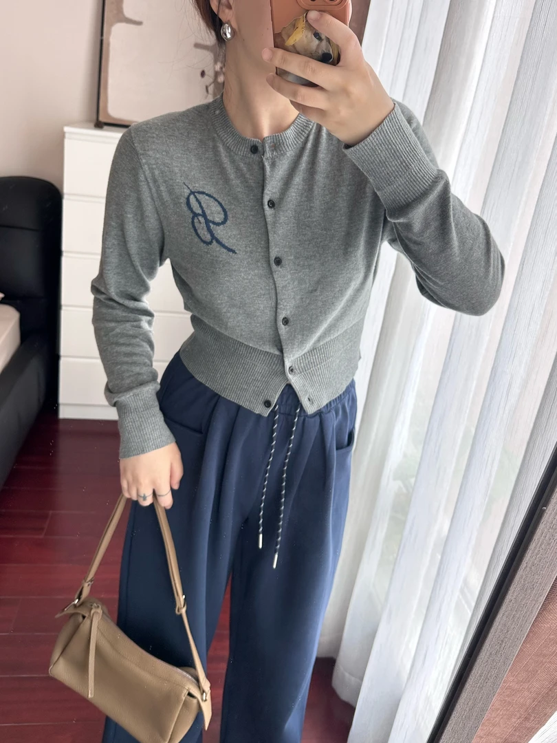 Something叁熏 韩系短款长袖百搭显瘦针织衫