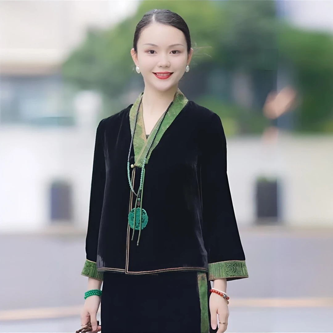 新中式风唐装女2025年春季新款香云缎面上衣裤子两件套刺绣套装