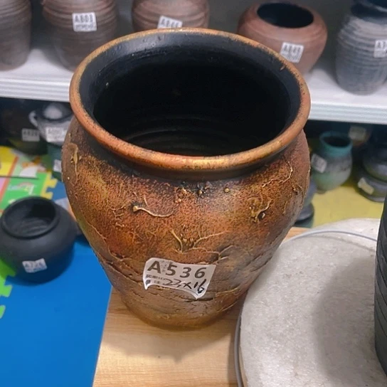 红陶20CM(含)-50CM(不含)彼****罗