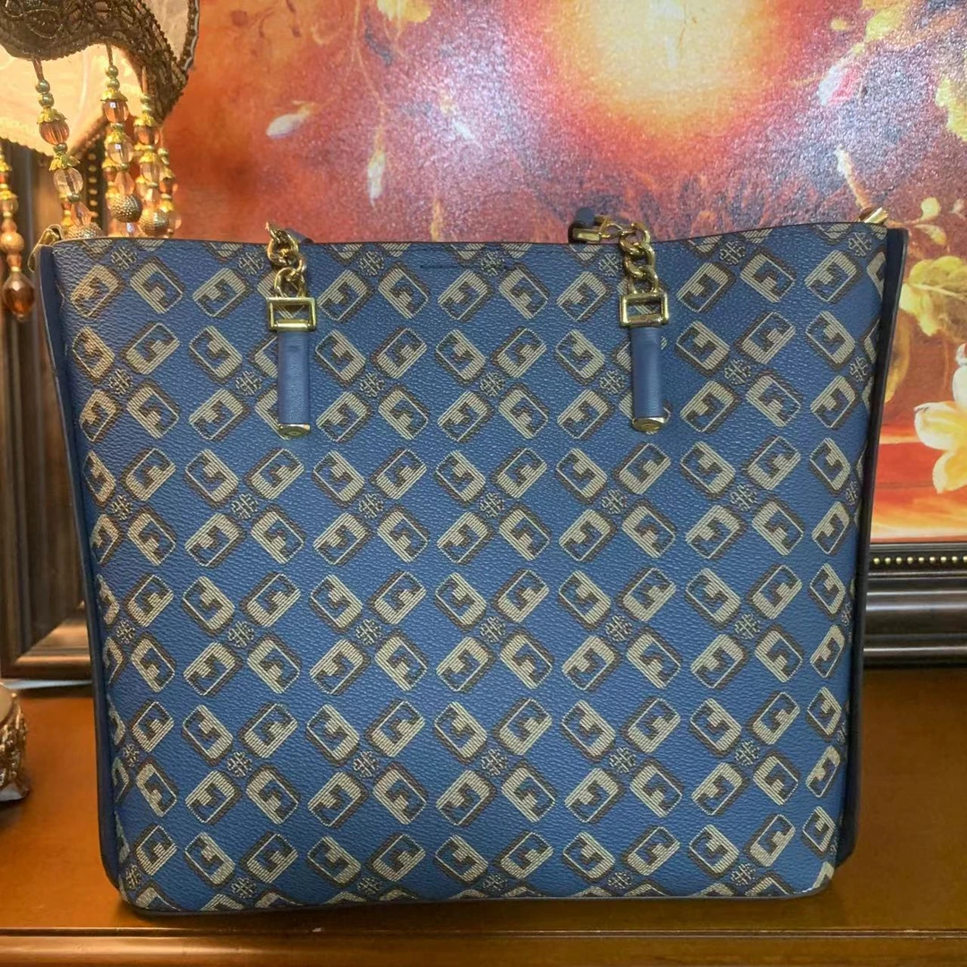 【粉丝福利】时尚百搭潮流女包