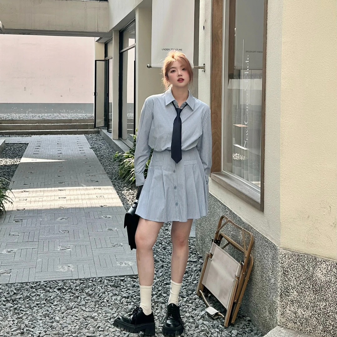 晶咕JGGU「hello 学姐」学院风减龄条纹衬衫连衣裙