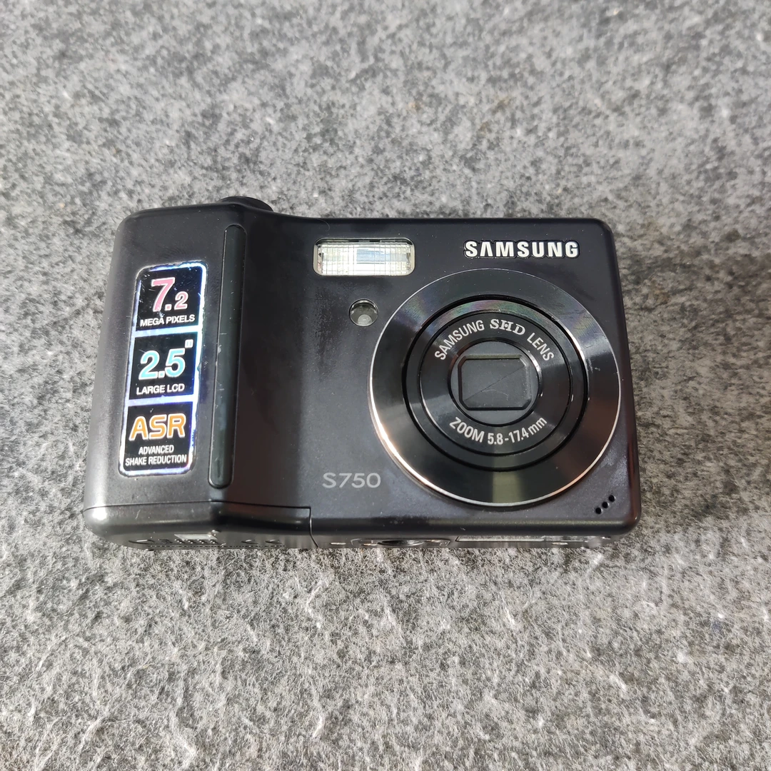 9新 Samsung/三星 S750 相机 复古ccd 720w像素 电池自备