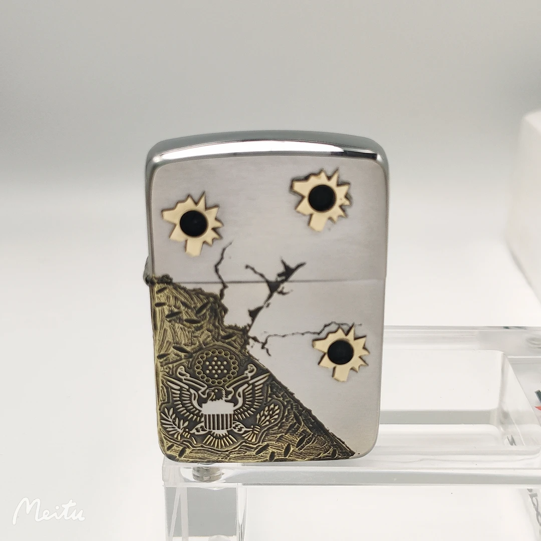 zippo打火机 【1941弹孔】纯铜镀铬 贴片 男士 防风 双色 煤油DYJ1