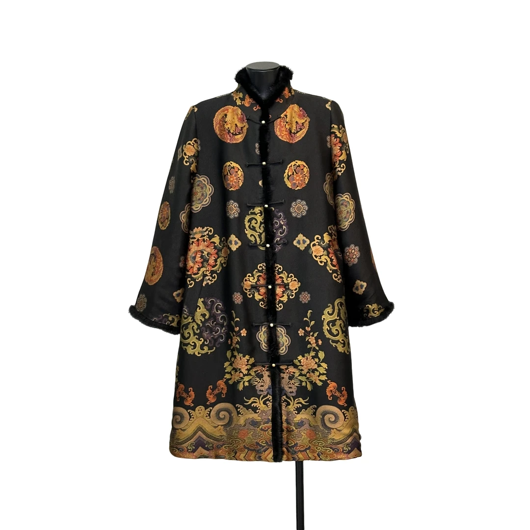 「利琪高订」国风大码显瘦轻奢对位花江水海崖百搭加厚长外套A5522