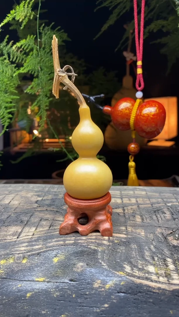 【闪购商品】大漆葫芦065