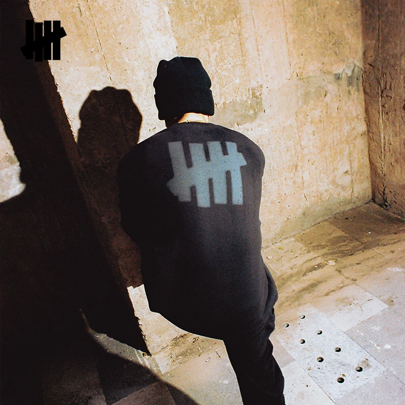 UNDEFEATED五条杠官方秋季新潮男装ICON水洗圆领卫衣UC43GKC01M