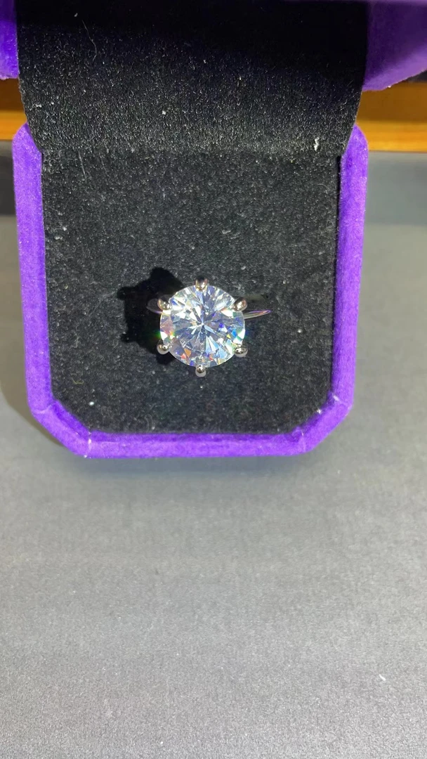 大白白P九百五十 FL净度A00197戒指