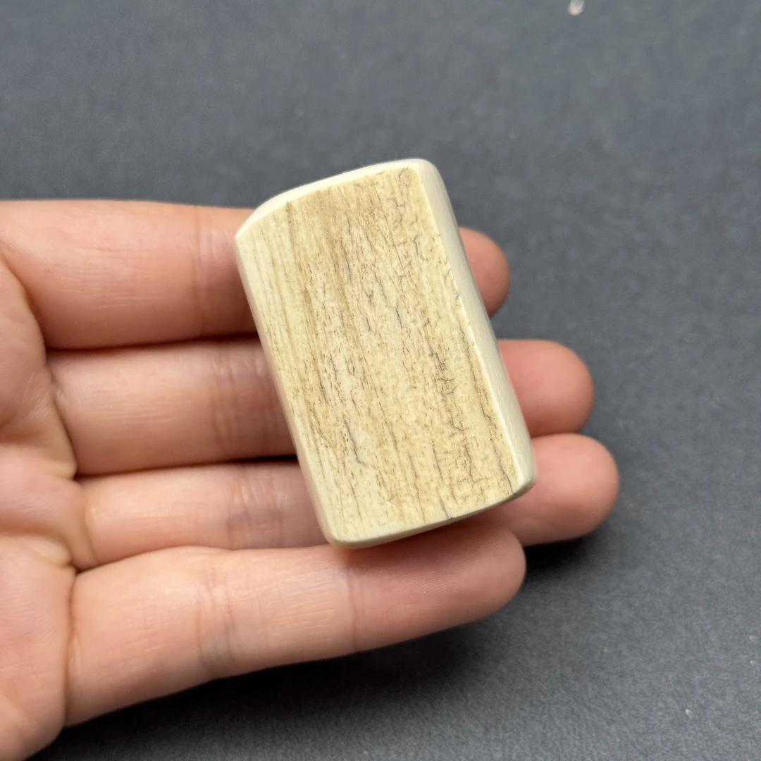 P9579天然猛犸牙金皮 肥皂无事牌 27*45*21mm支持鉴定 假一罚四
