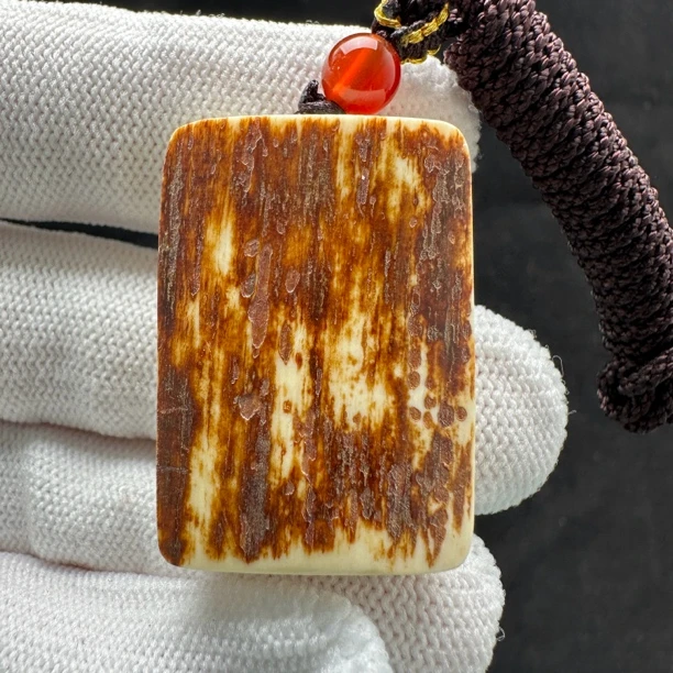 E2463天然猛犸牙无事牌 22*32*8mm支持鉴定 假一罚四