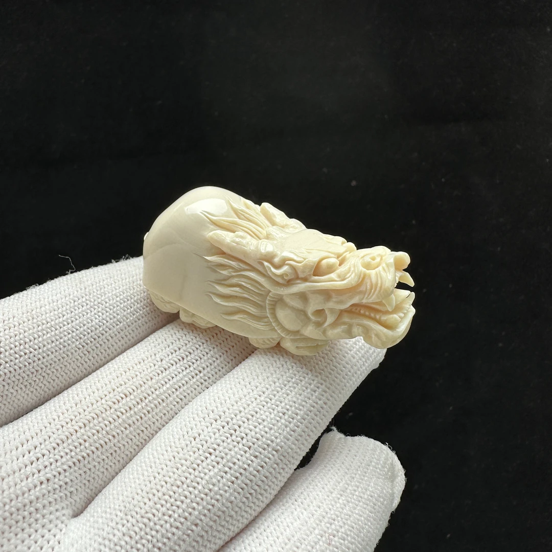 H2338天然猛犸牙雕刻件 22*53*25mm支持鉴定 假一罚四