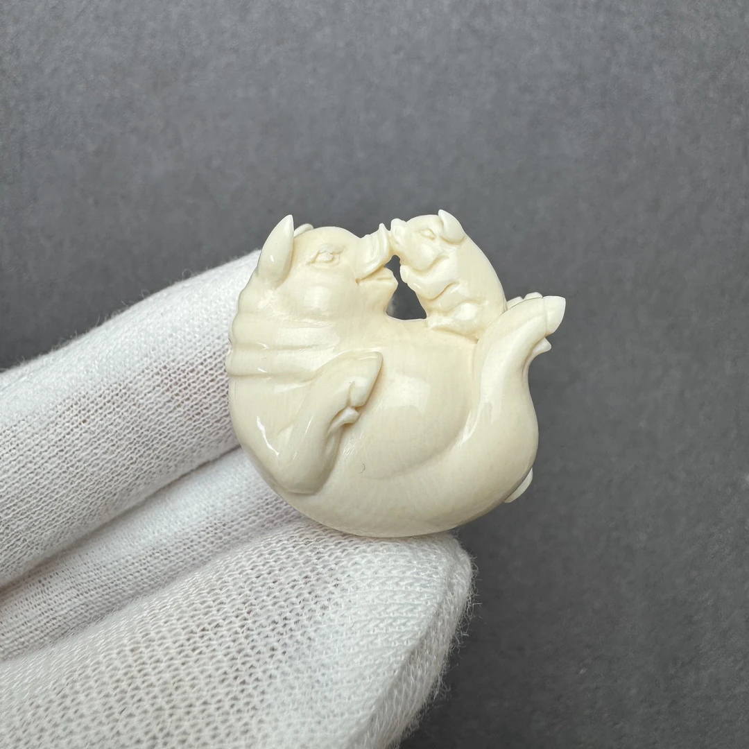 J6933天然猛犸牙17.3×27mm雕刻件 支持鉴定 假一罚四