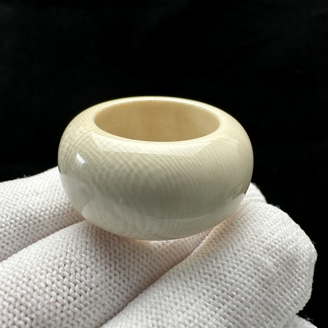 J4012天然猛犸牙 圈圈21.3*34.3*16mm 支持鉴定 假一罚四