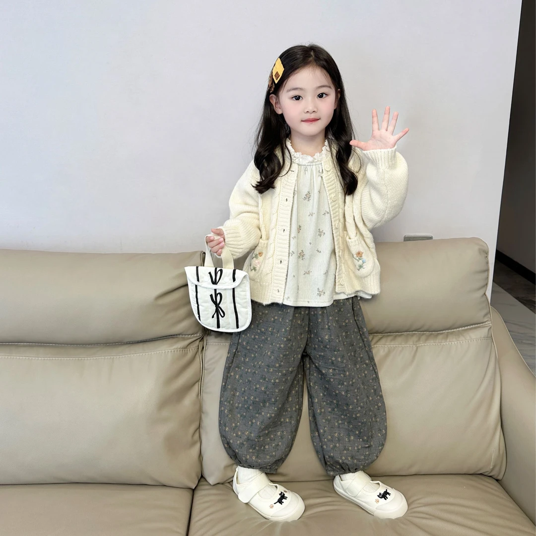 『LUOYU』2024秋季女童针织外套碎花裤子套装休闲洋气百搭秋款韩版