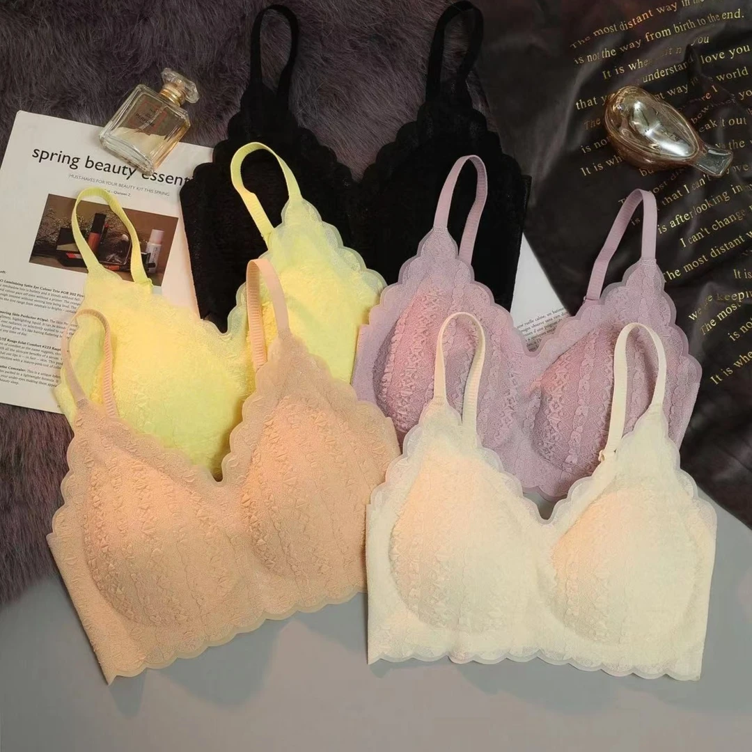 【买一送一】无痕云朵内衣舒适小胸美背聚拢上托收副乳透气文胸女士