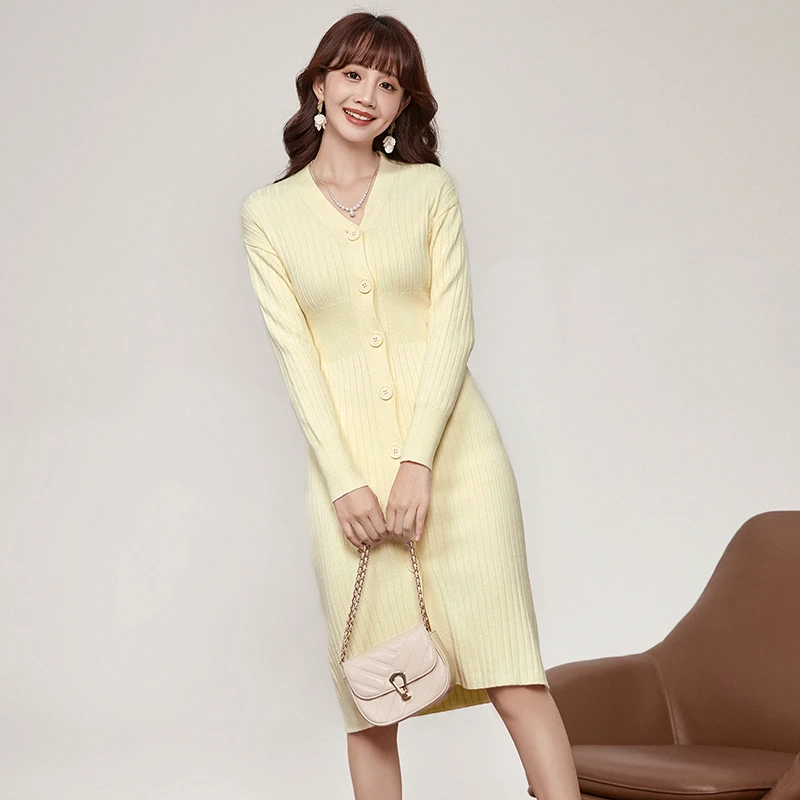 E102弹力坑条中裙单排扣裙子连衣裙女2024冬44ZB0A0011