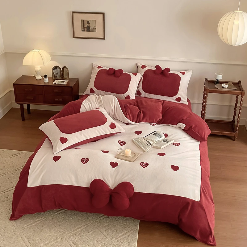 高端婚庆牛奶绒四件套珊瑚绒被套大红色爱心双面绒法兰绒床上用品