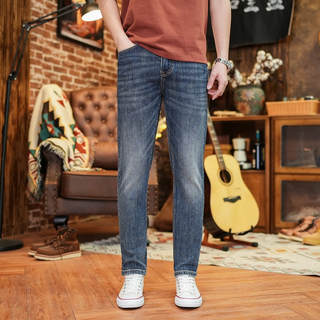 舒适百搭男士修身牛仔裤经典水洗弹力小直筒断码清仓回馈福利