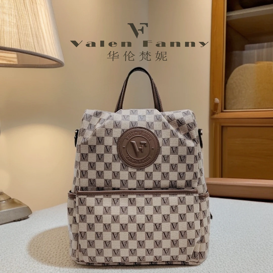 VF双肩包华伦梵妮品牌正品棋盘格大容量背包时尚单肩背包VF5798-1