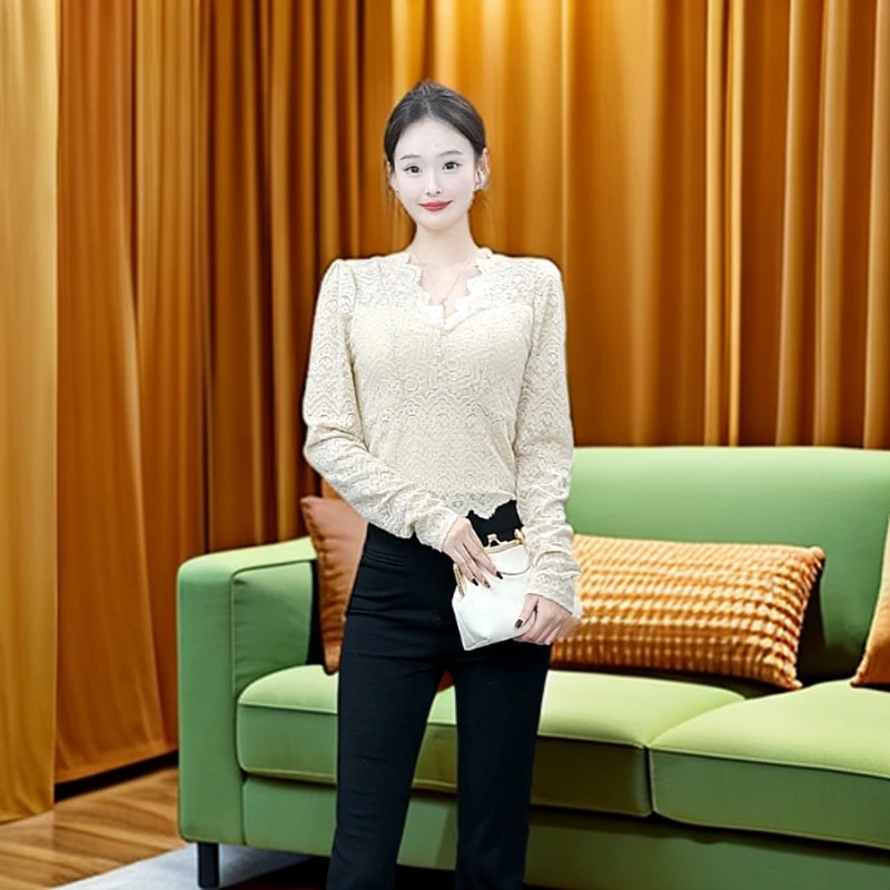 2025新款蕾丝长袖V领修身显瘦打底衫气质上衣新款