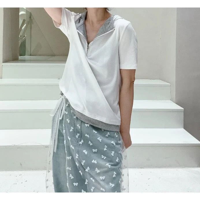 静姐 【撞色减龄】夏季撞色领连帽短袖洋气减龄休闲短袖上衣U06821