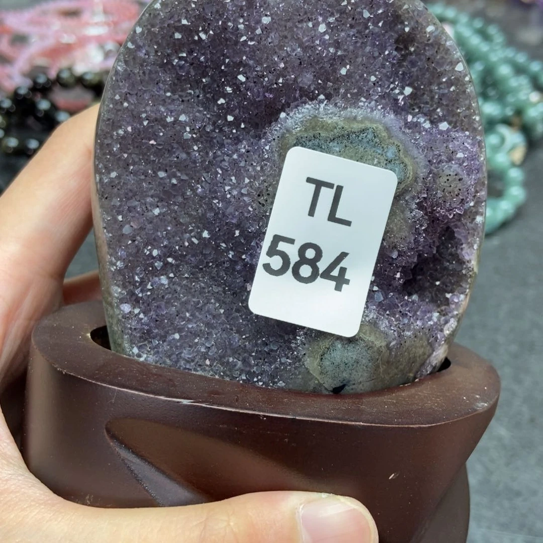 水晶多样性发一只未镶嵌