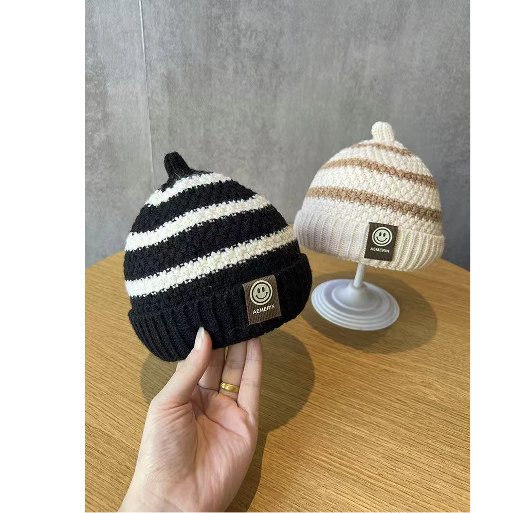 笑脸婴幼儿帽子秋冬款针织套头帽宝宝可爱奶嘴毛线帽男女童护耳帽