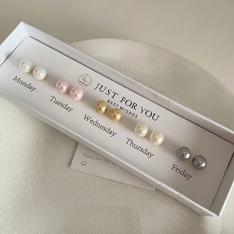 铜合金耳饰 礼盒套装一周不重复简约气质耳钉百搭复古优雅可爱