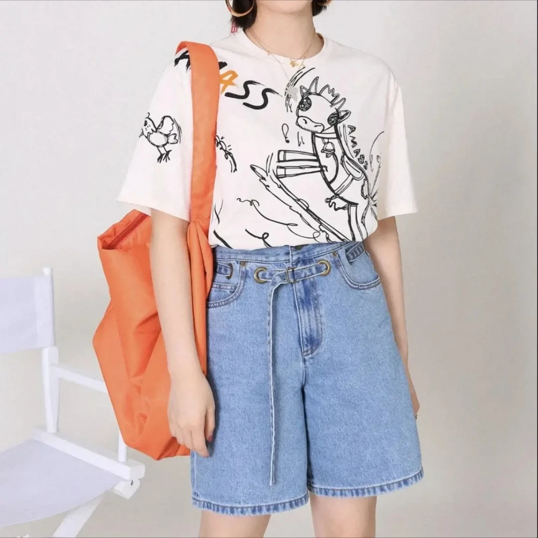 AMASS/阿玛施时尚休闲百搭系腰带直筒五分牛仔裤短裤女5100323