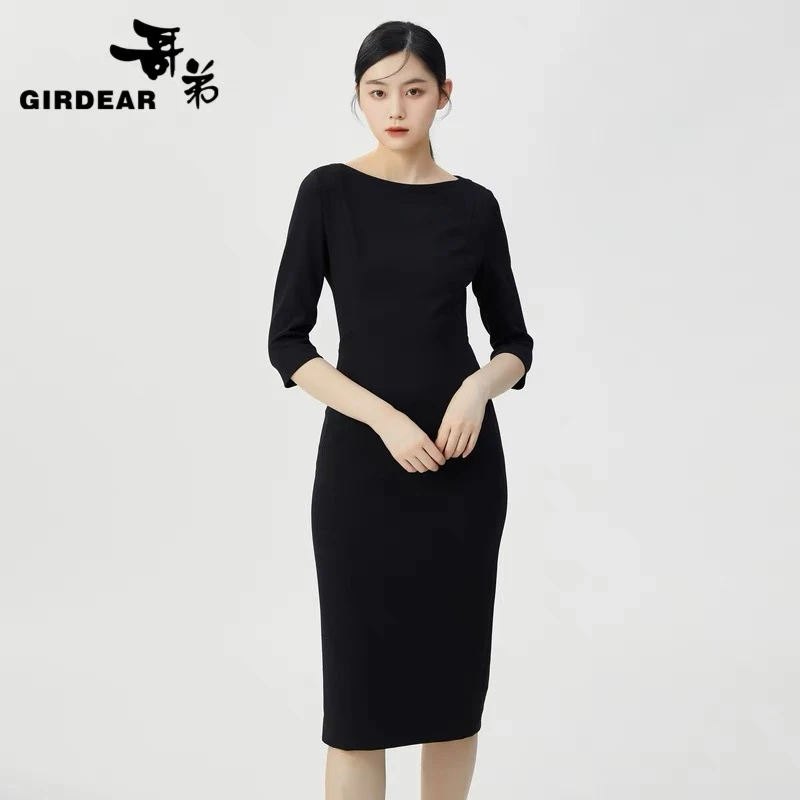 GIRDEAR/哥弟时尚气质优雅早春新款通勤显瘦中袖小黑裙 1500284