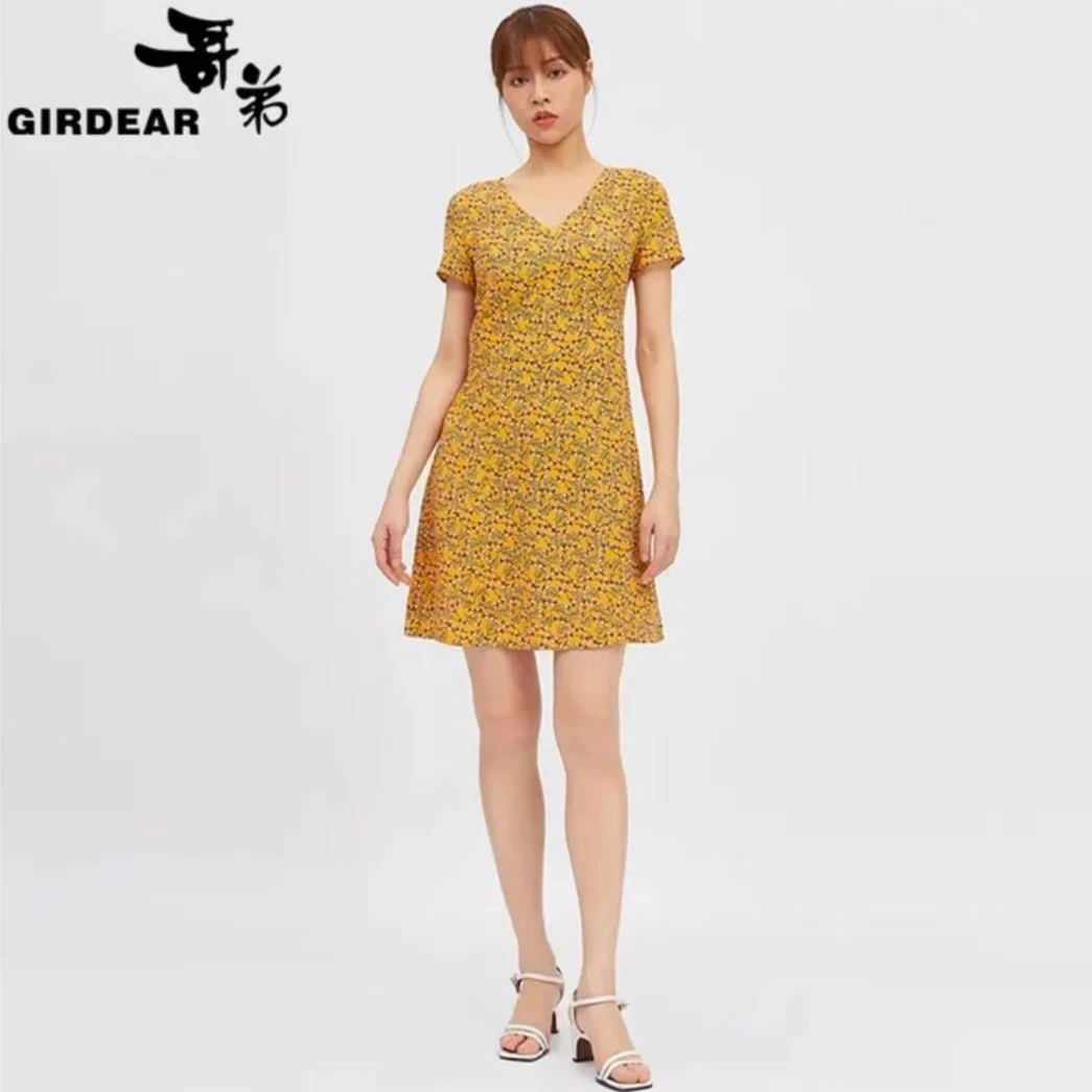 GIRDEAR/哥弟新款时尚质感优雅V领修身显瘦印花短袖连衣裙1500152