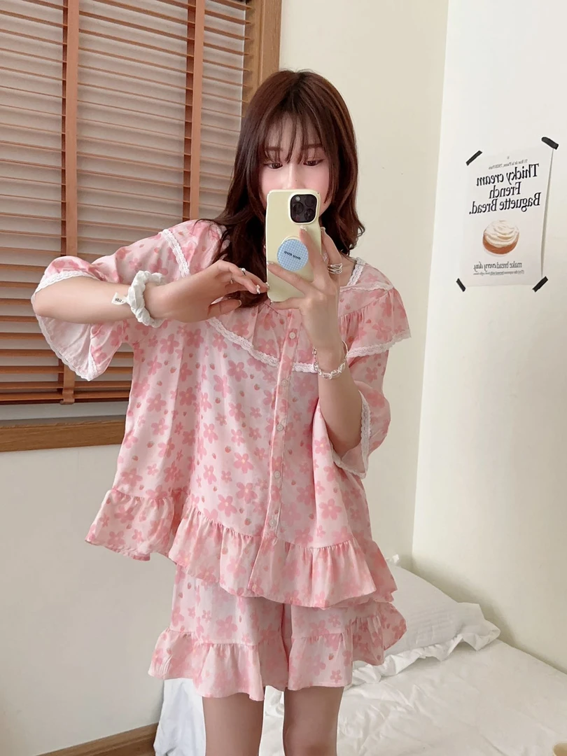 小雅姐姐 甜美碎花荷叶边短袖短裤拼接蕾丝花边家居服套装HO45