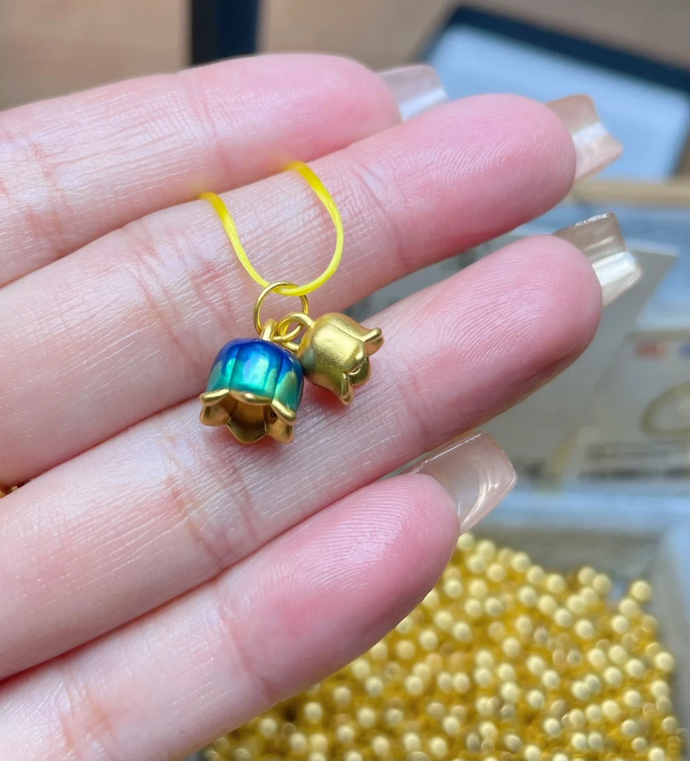 玉麓黄金 足金999烧蓝铃兰花（定价）